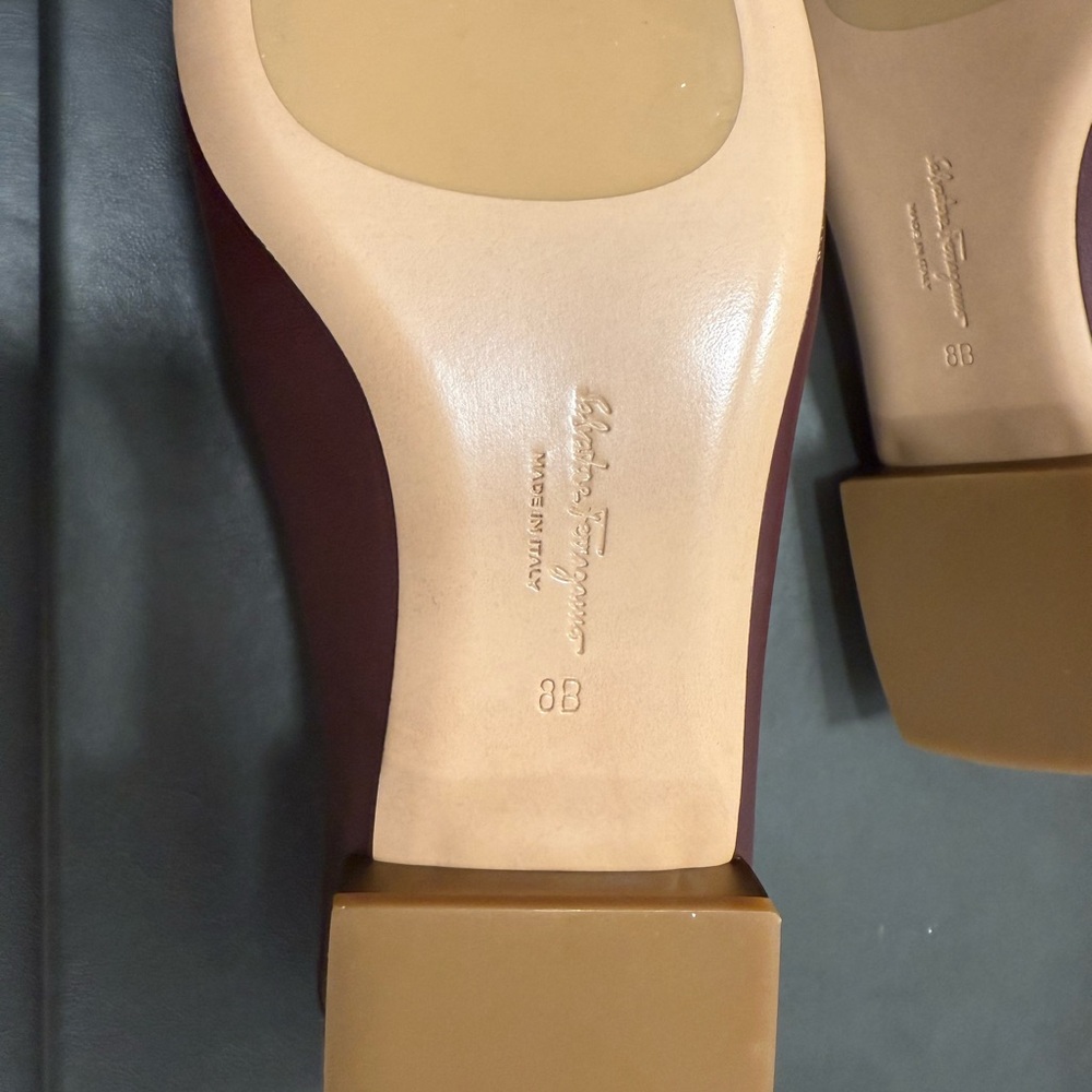 BRAND NEW! Salvatore Ferragamo Women's Burgundy Heels